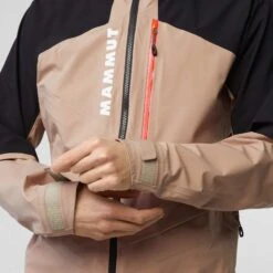 Mammut AENERGY AIR HS HOODED JACKET MEN Herren - Hardshelljacke -Sport Kleidung Welt 5637874542 o aenergy air hs hooded jacket men mammut 24