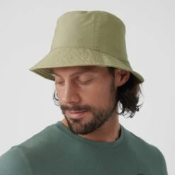 FJÄLLRÄVEN REVERSIBLE BUCKET HAT Unisex - Sonnenhut -Sport Kleidung Welt 5637915826 c reversible bucket hat fjaellraeven 24