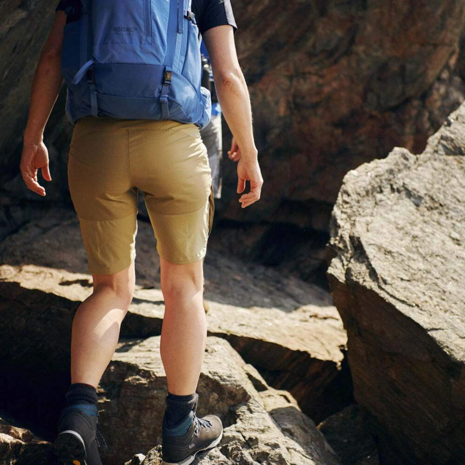 FJÄLLRÄVEN ABISKO MIDSUMMER SHORTS W Damen - Shorts 13 FJÄLLRÄVEN ABISKO MIDSUMMER SHORTS W Damen - Shorts – Bild 11